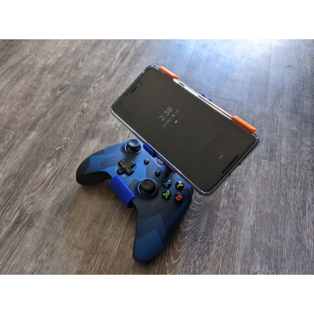 Xbox One Kontrolcü Telefon Montajı (Minimal Destekli)