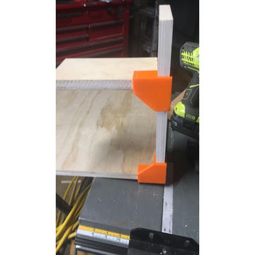Plywood Hızlı Köşe Kelepçeleri (2. el seti)